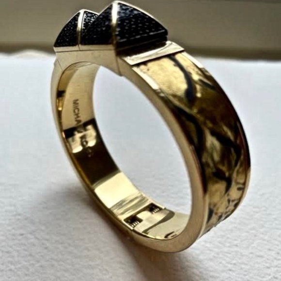Michael Kors Gold Tone Spring Clasp Cuff Bracelet with Black 3D Pyramids - Picture 1 of 6